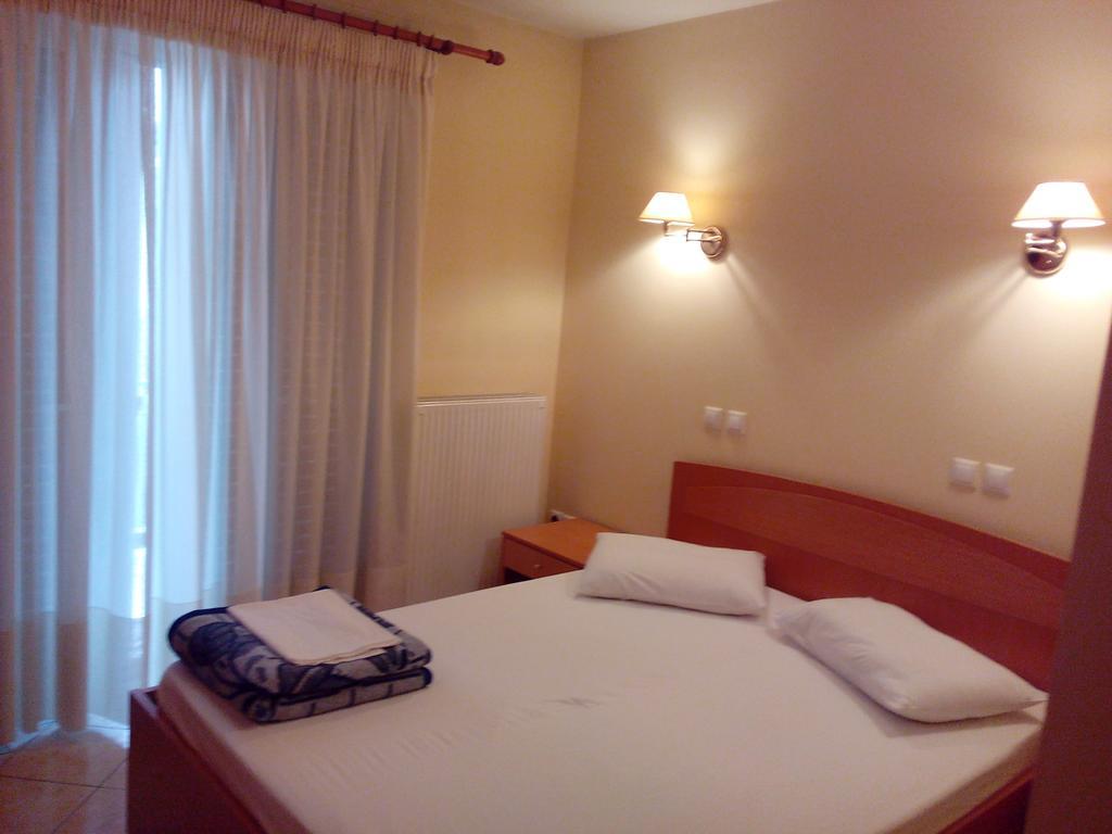 Cybele Guest Accommodation Atenas Exterior foto