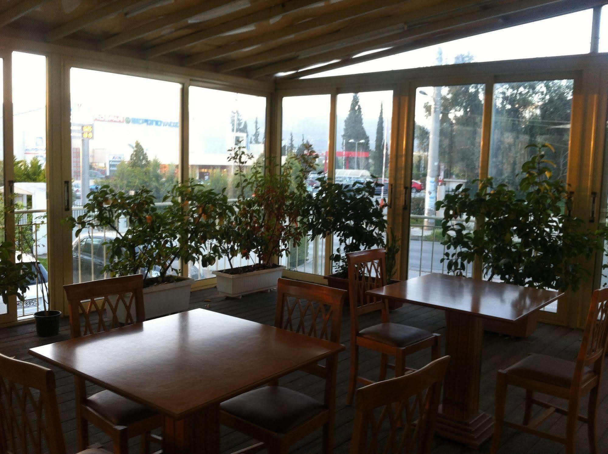Cybele Guest Accommodation Atenas Exterior foto